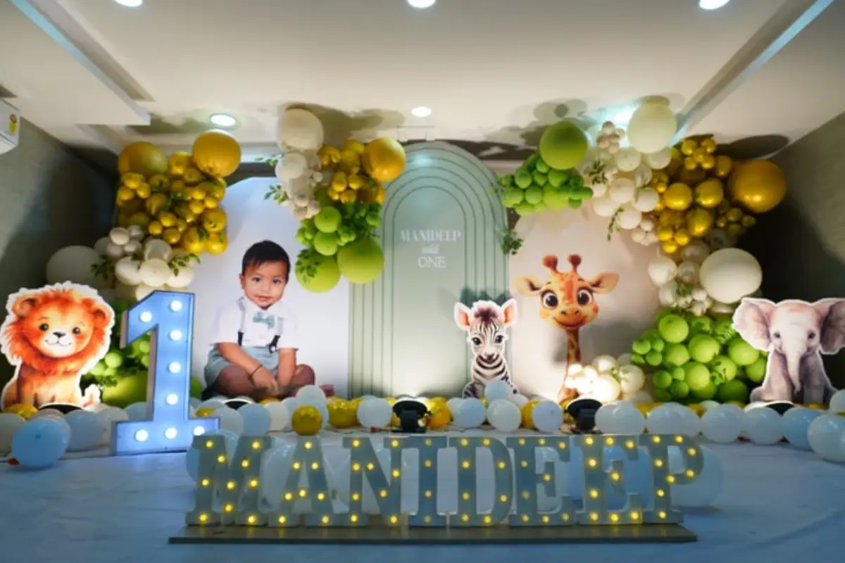 Planning a First Birthday at Home in Kolkata | Hayat Balloon Decoration Kolkata
